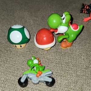 Super Mario McDonalds Toys Lot Of 4